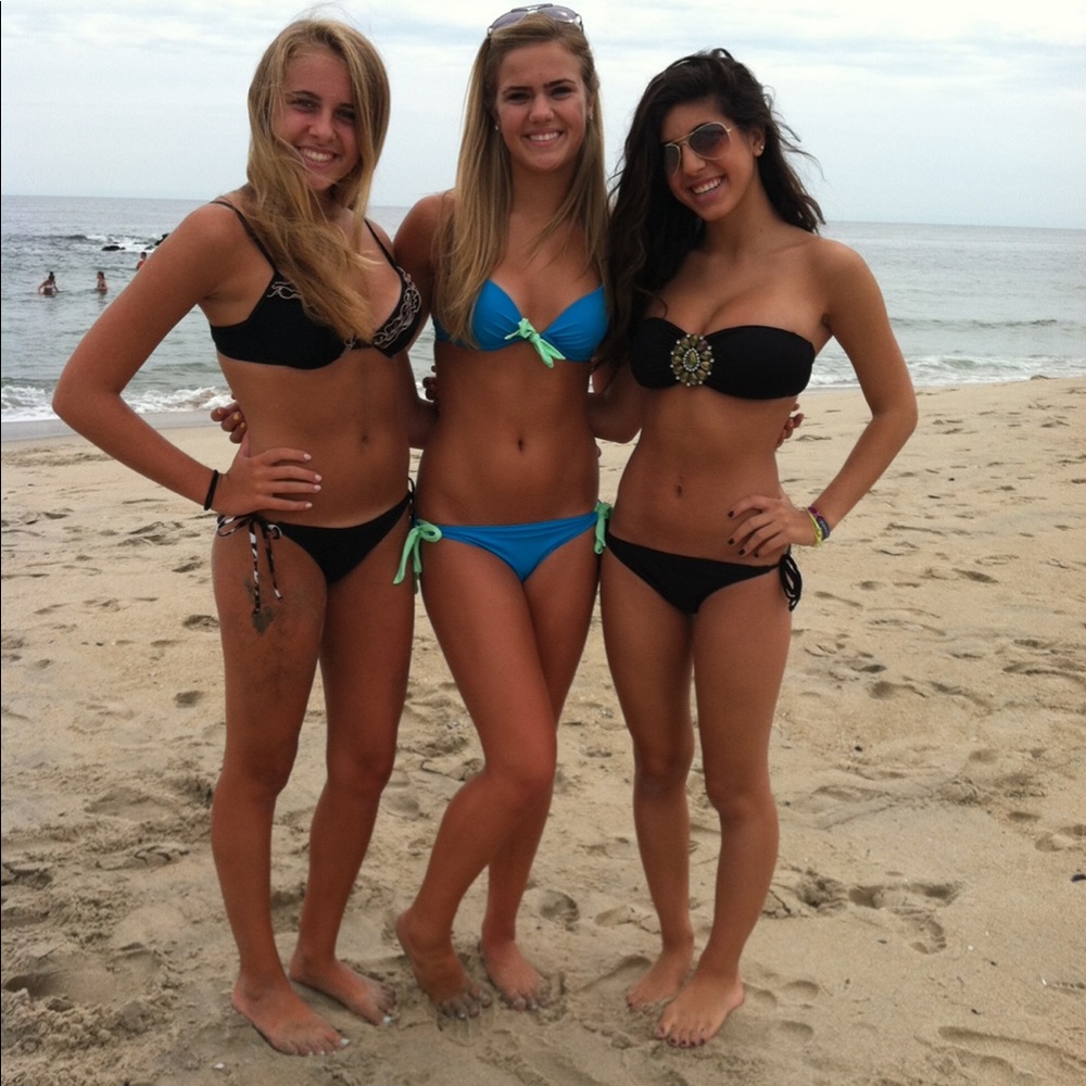 Victoria’s Secret Top